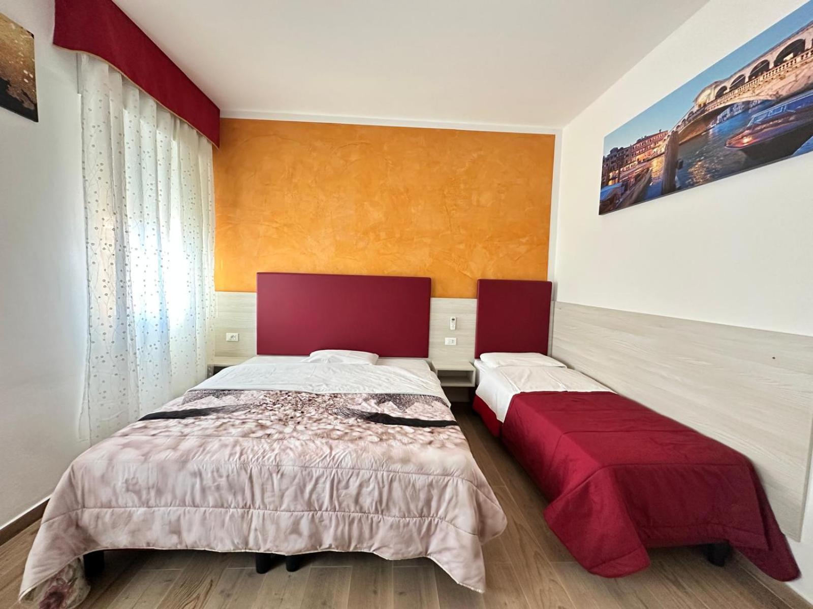 Vacation Venice Rooms Mestre Exterior foto